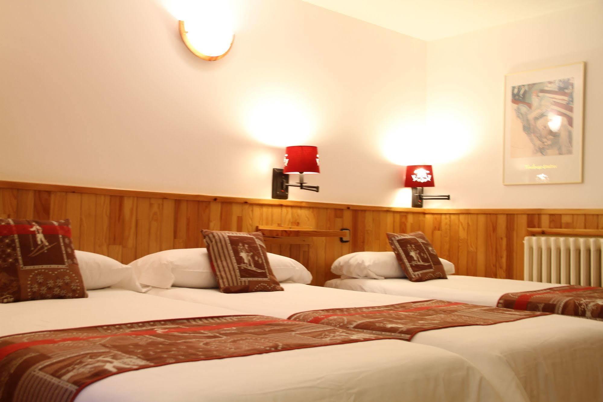 Hotel Bruxelles سولديو المظهر الخارجي الصورة