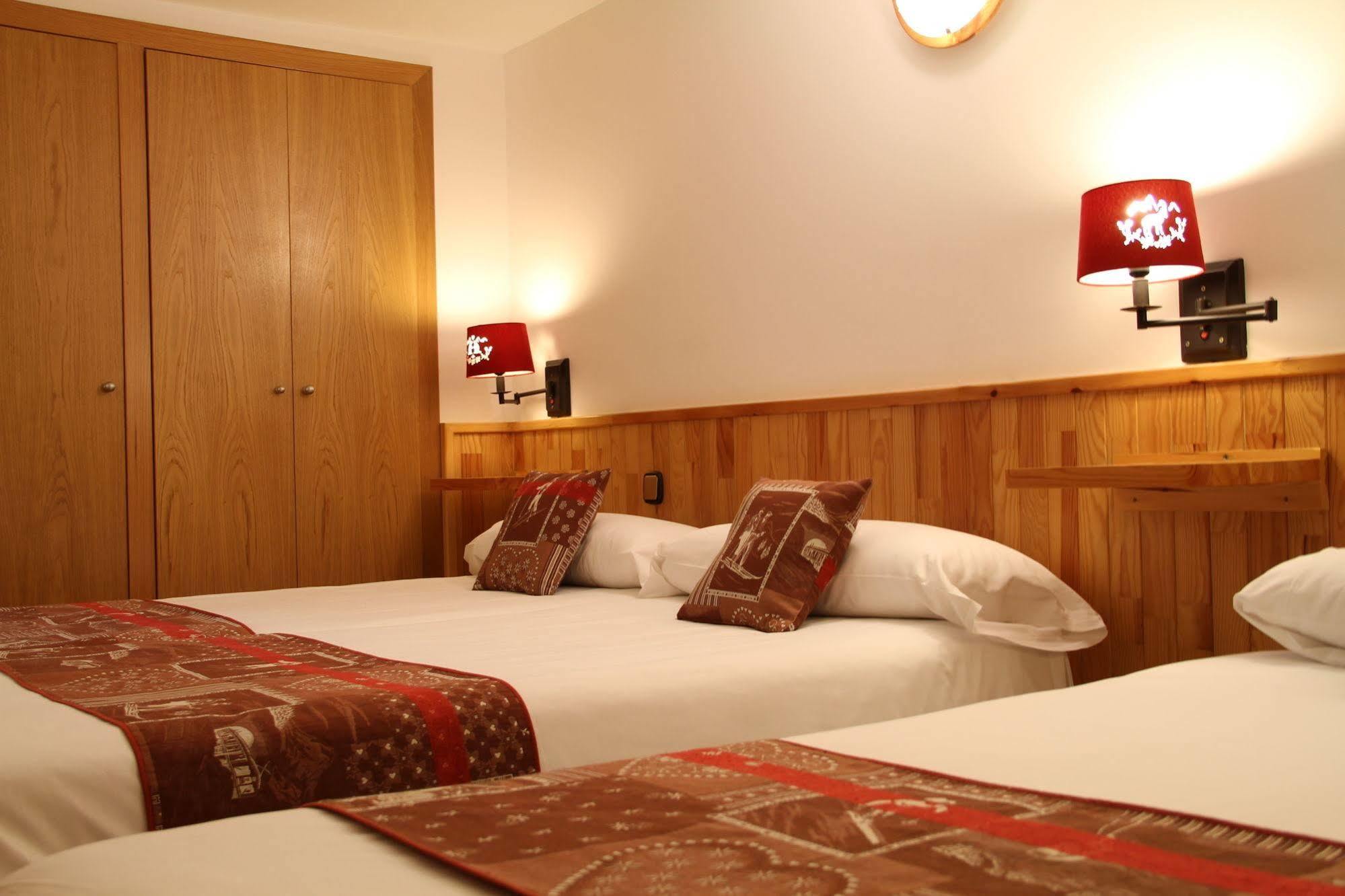 Hotel Bruxelles سولديو المظهر الخارجي الصورة